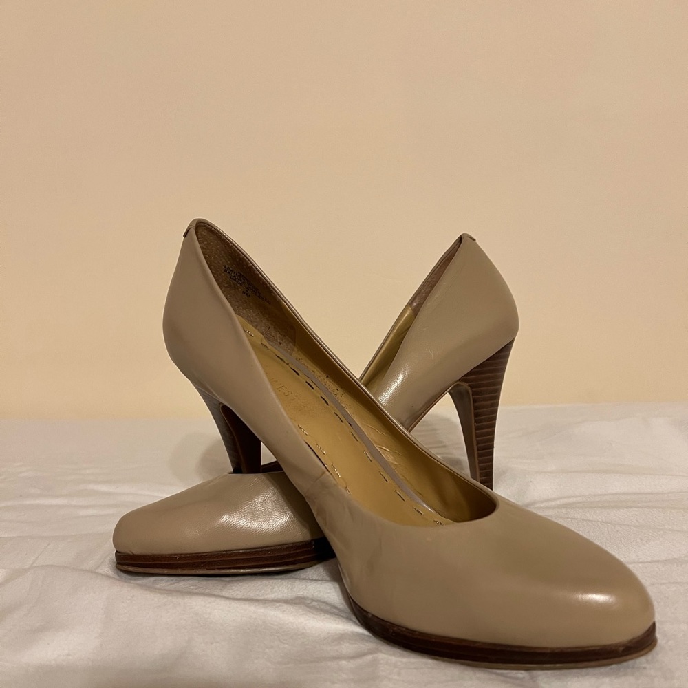 Nine West Nude Heels